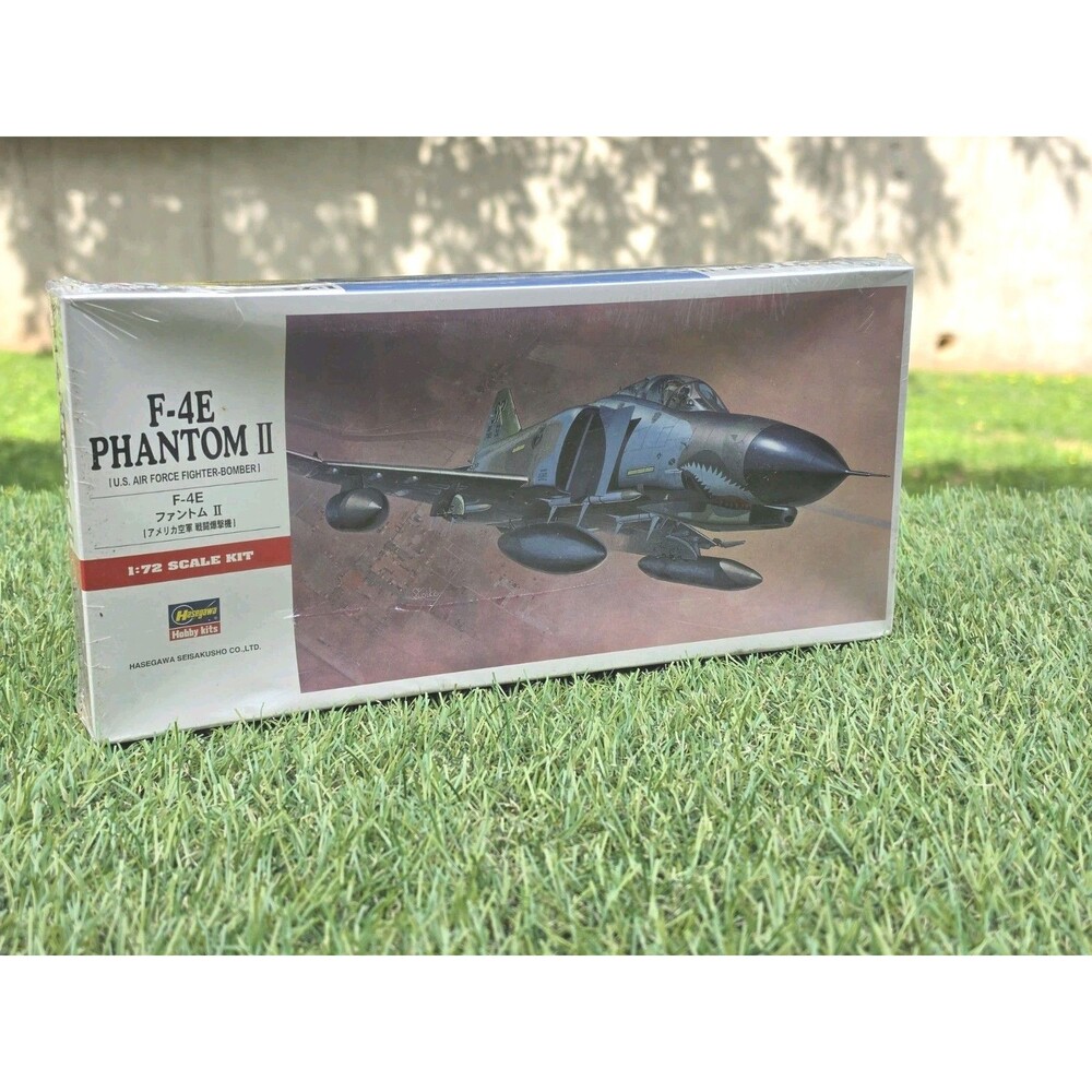 Hasegawa 00332 McDonnell Douglas F-4E Phantom II 1/72 Scale Model Kit New*